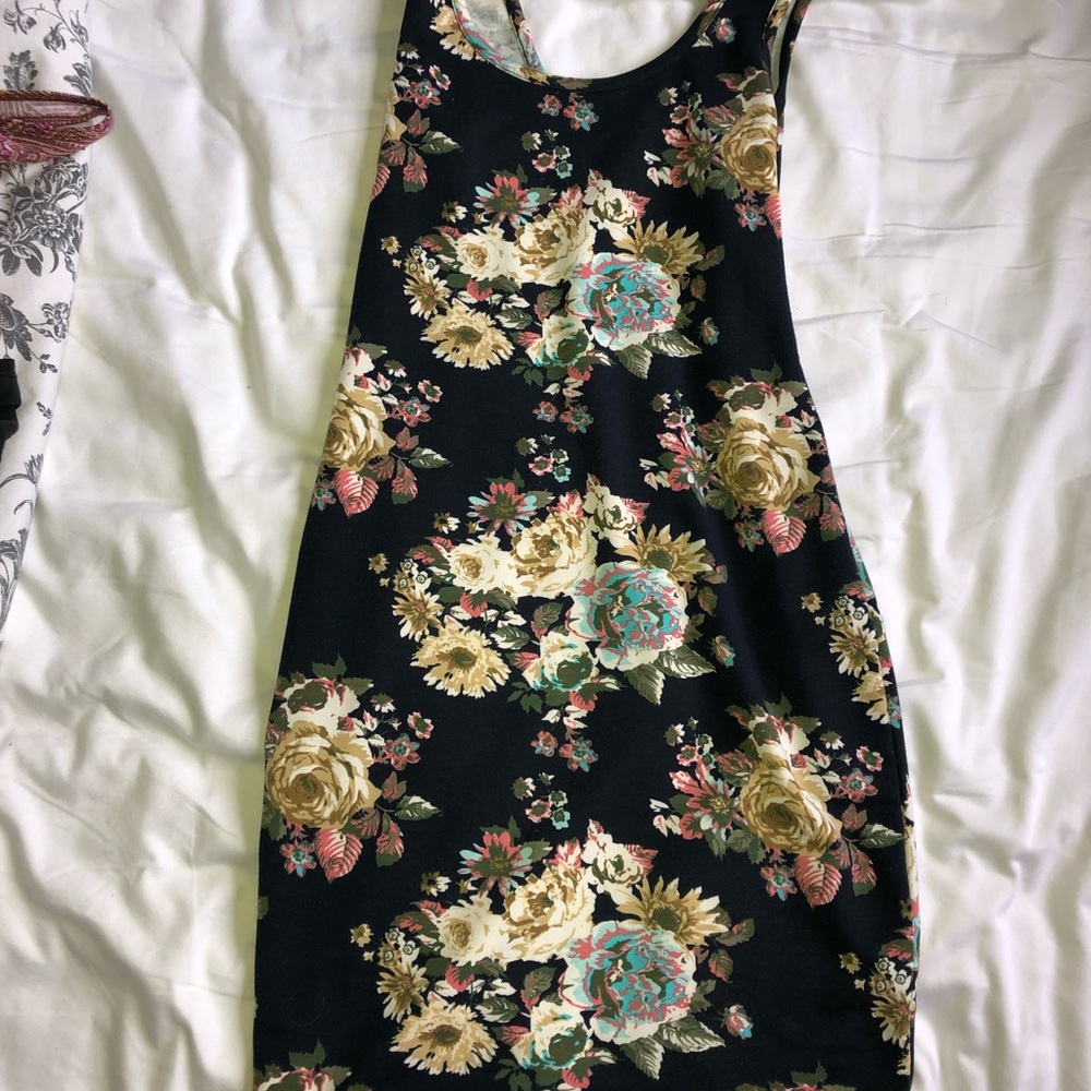 Flower body con dress